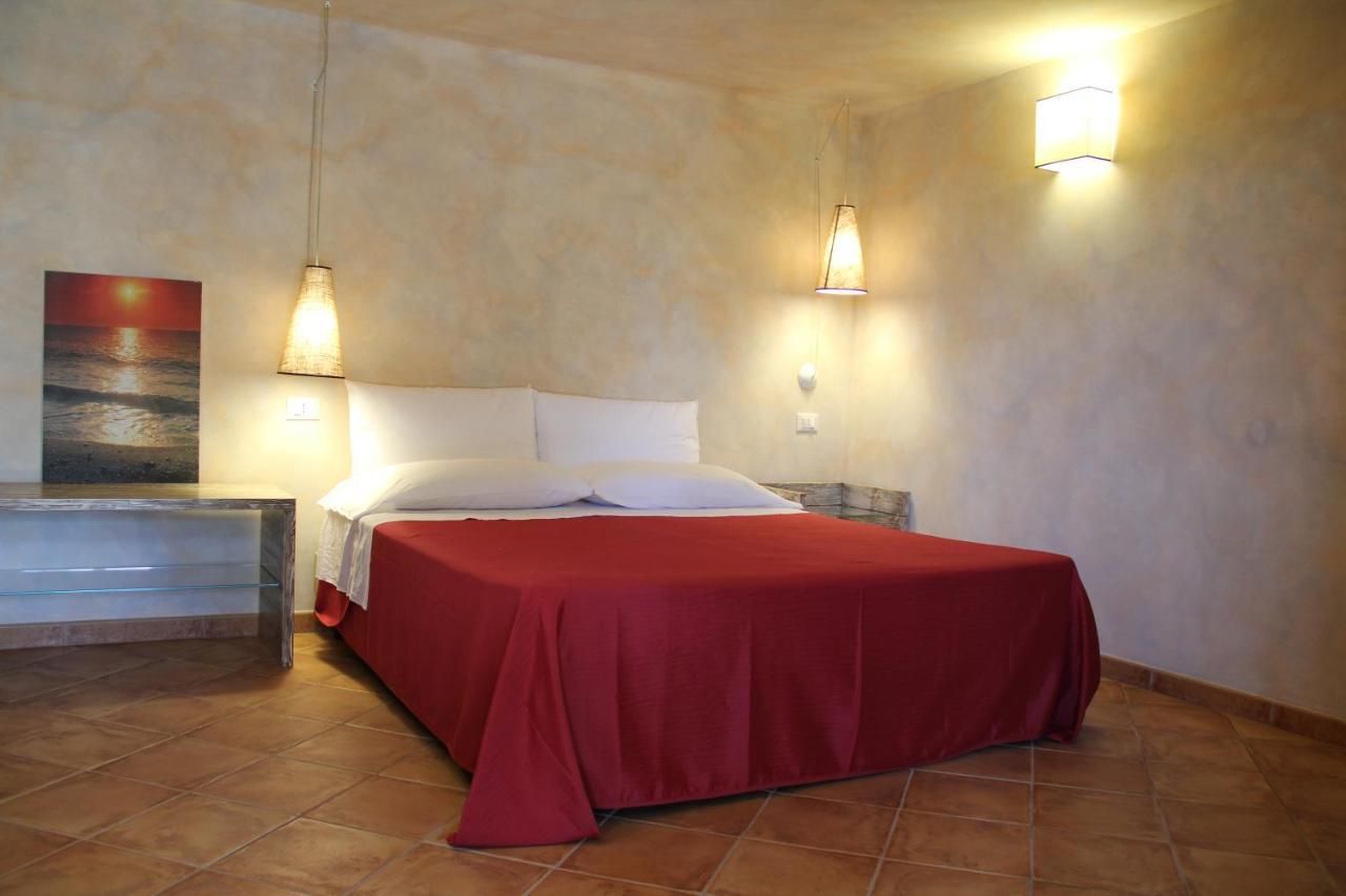Tenuta Conte Ruggero Santa Domenica  Εξωτερικό φωτογραφία
