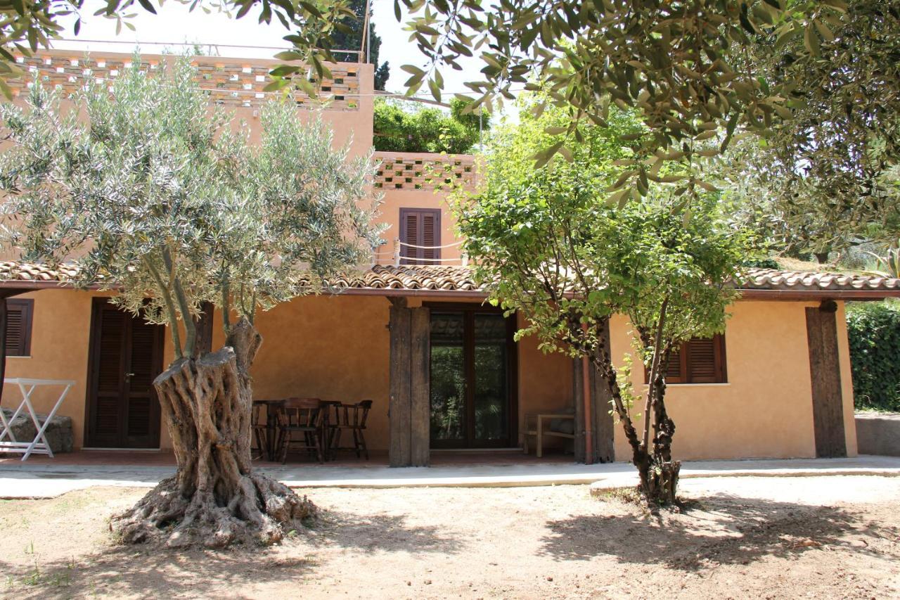 Tenuta Conte Ruggero Santa Domenica  Εξωτερικό φωτογραφία