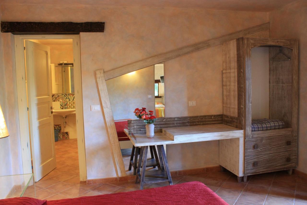 Tenuta Conte Ruggero Santa Domenica  Εξωτερικό φωτογραφία