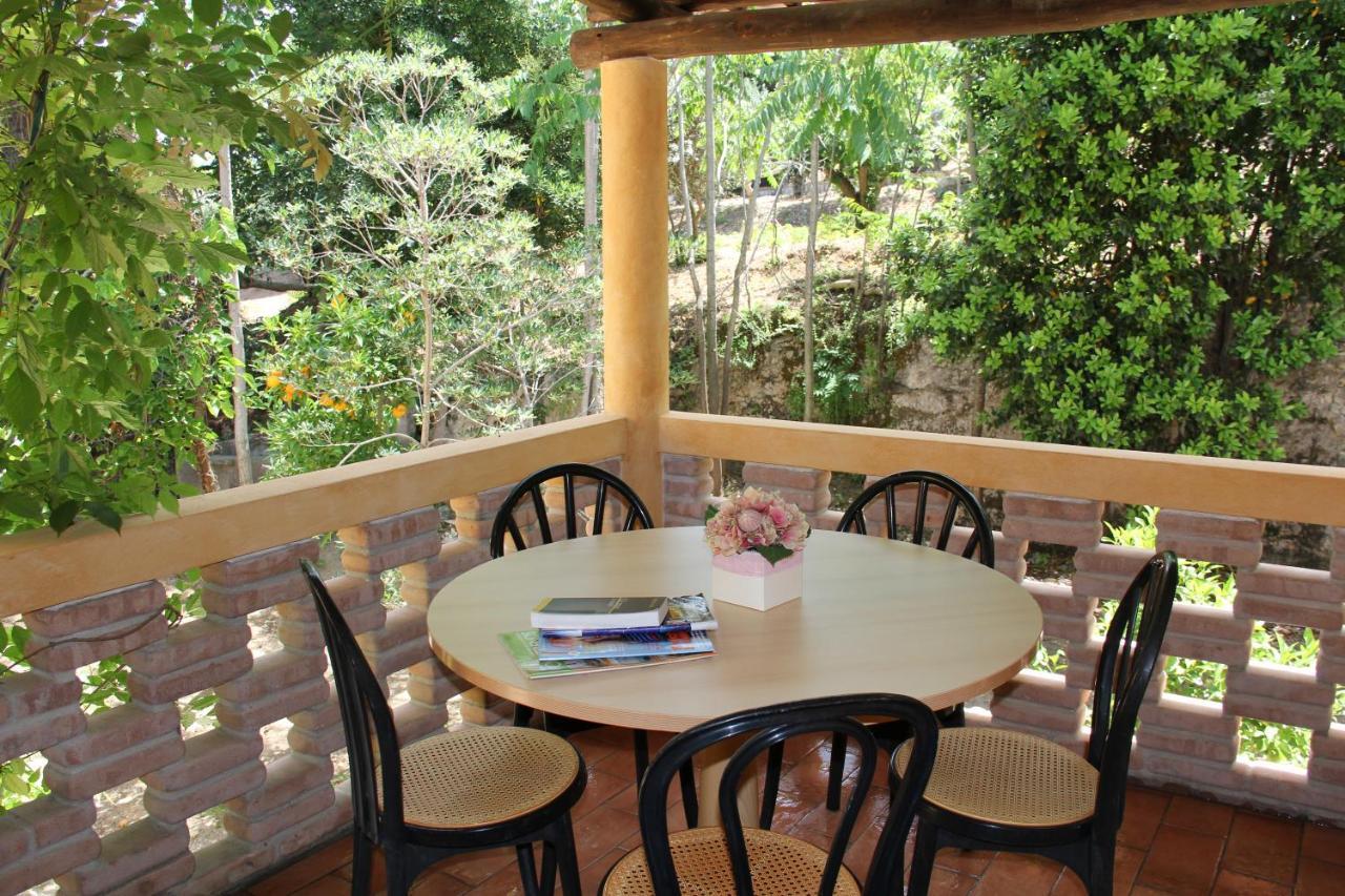 Tenuta Conte Ruggero Santa Domenica  Εξωτερικό φωτογραφία