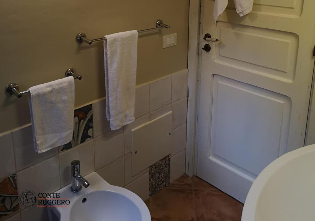 Tenuta Conte Ruggero Santa Domenica  Εξωτερικό φωτογραφία