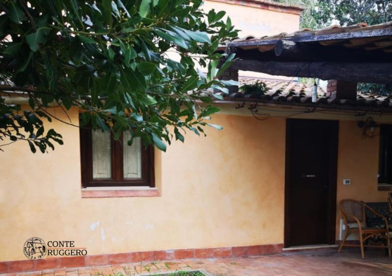 Tenuta Conte Ruggero Santa Domenica  Εξωτερικό φωτογραφία