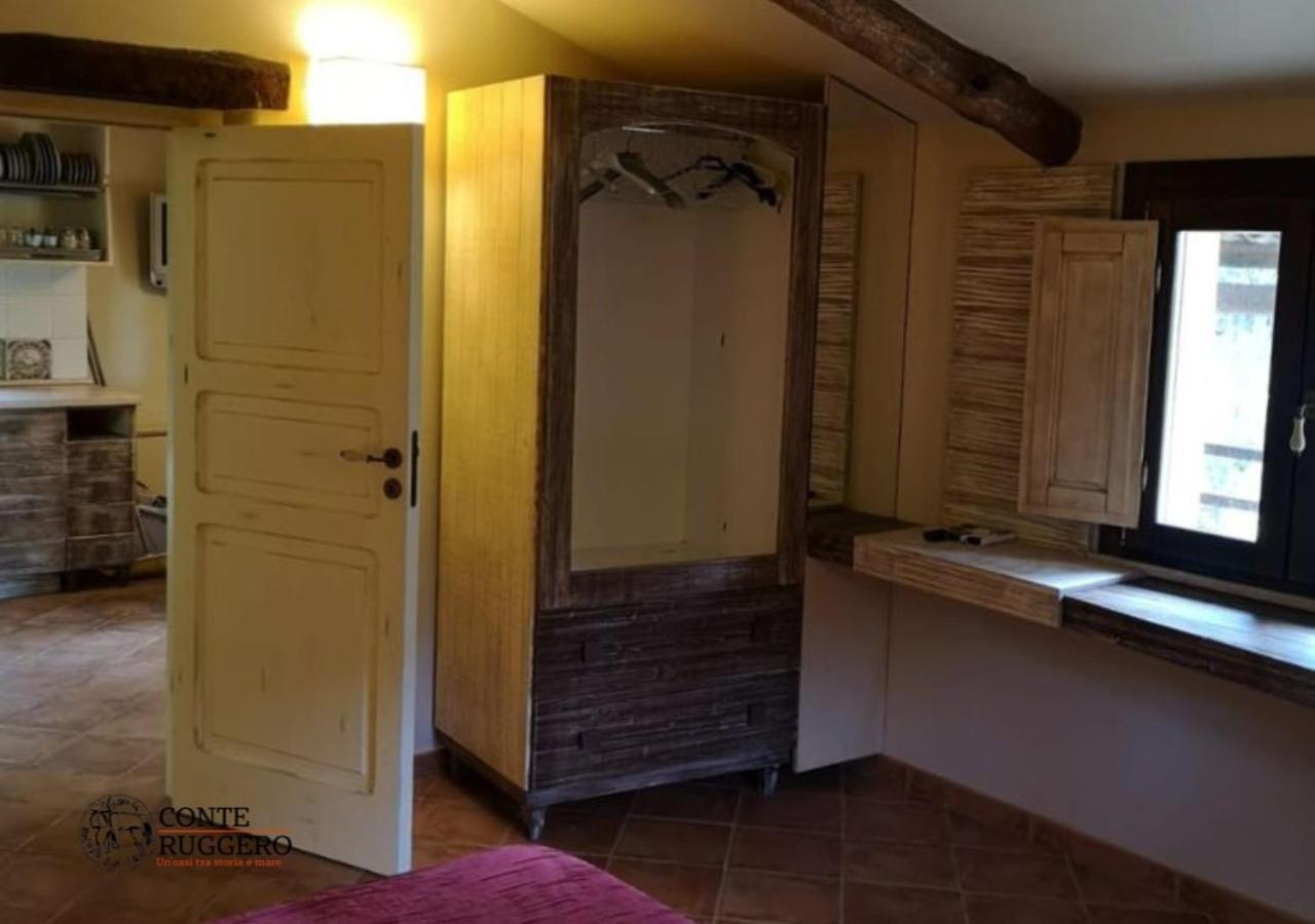 Tenuta Conte Ruggero Santa Domenica  Εξωτερικό φωτογραφία