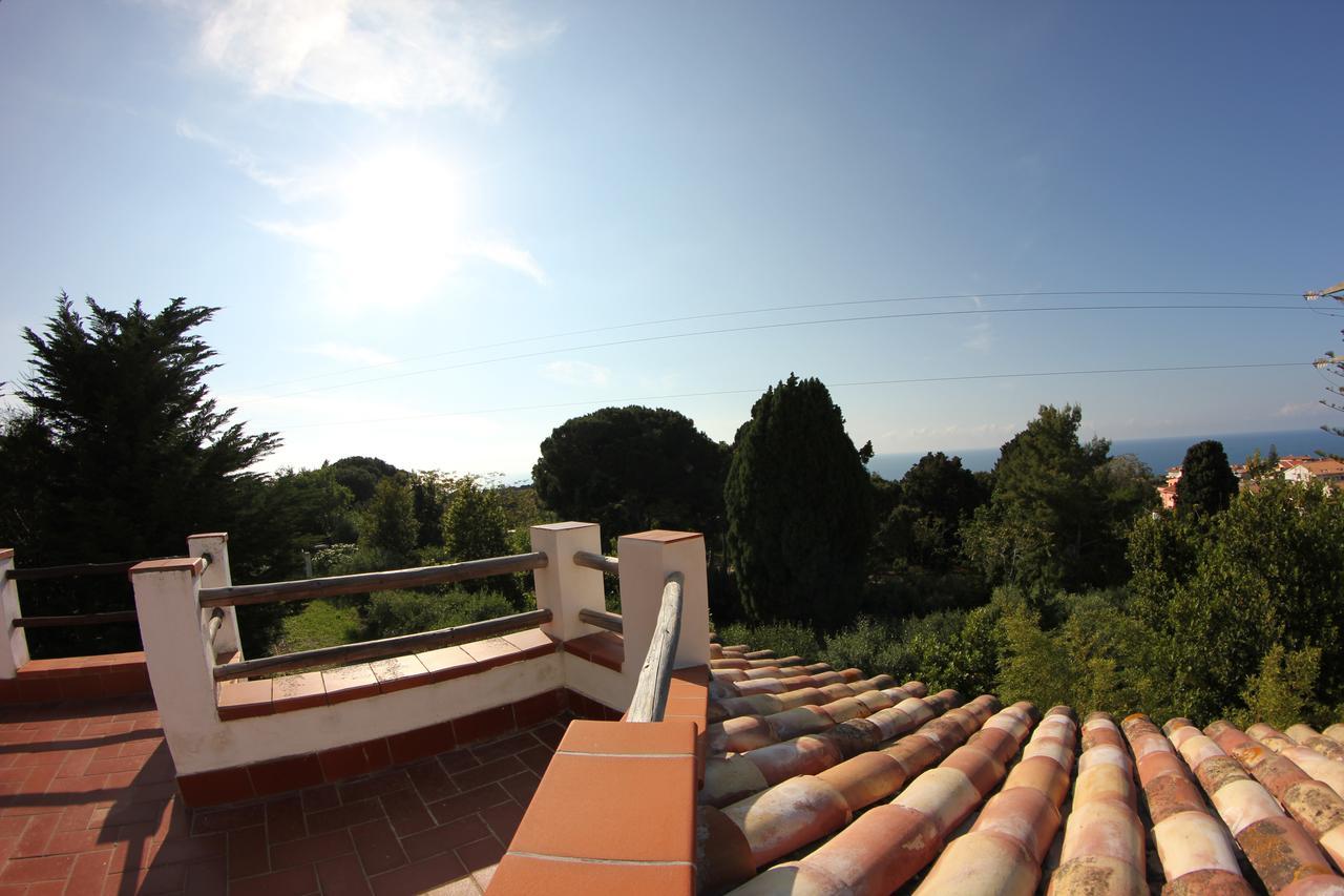Tenuta Conte Ruggero Santa Domenica  Εξωτερικό φωτογραφία